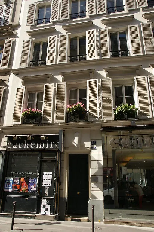 Apartment Madeleine Paris