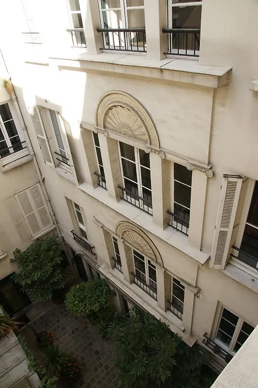 Apartment Madeleine