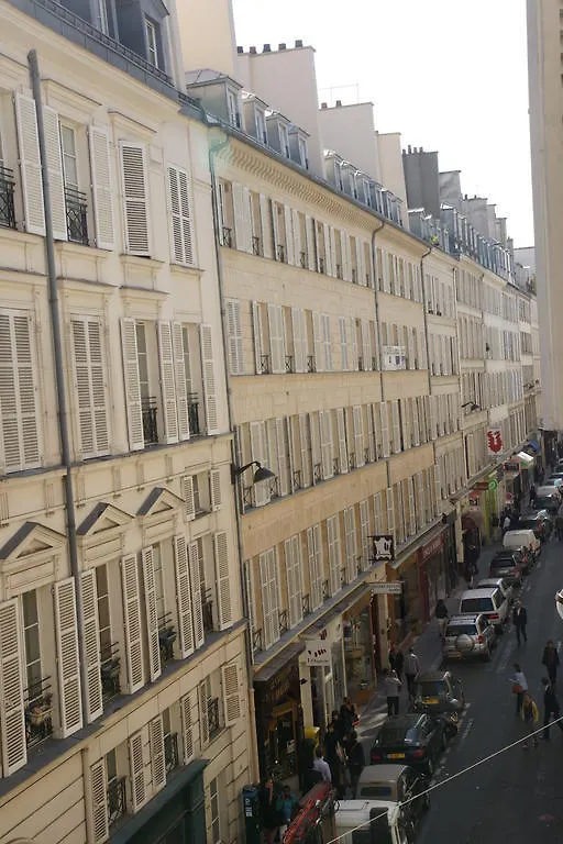 Madeleine Paris